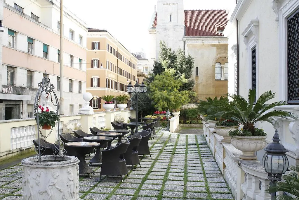 ****  Hotel Villa Pinciana Roma Italia